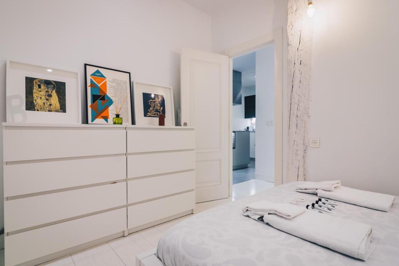 Plaza Nueva Apartment By People Rentals Bilbao Exterior foto